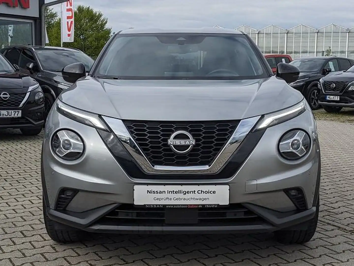 Nissan Juke 1.0 DIG-T N-Connecta Plateado - 2