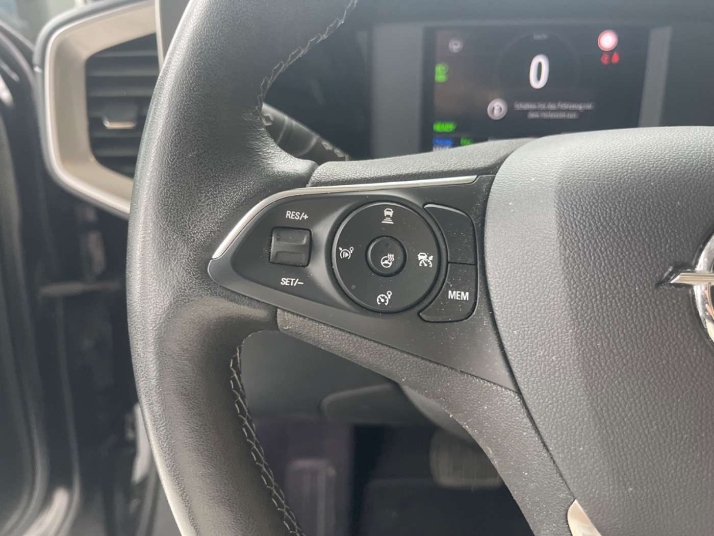 Opel Mokka E