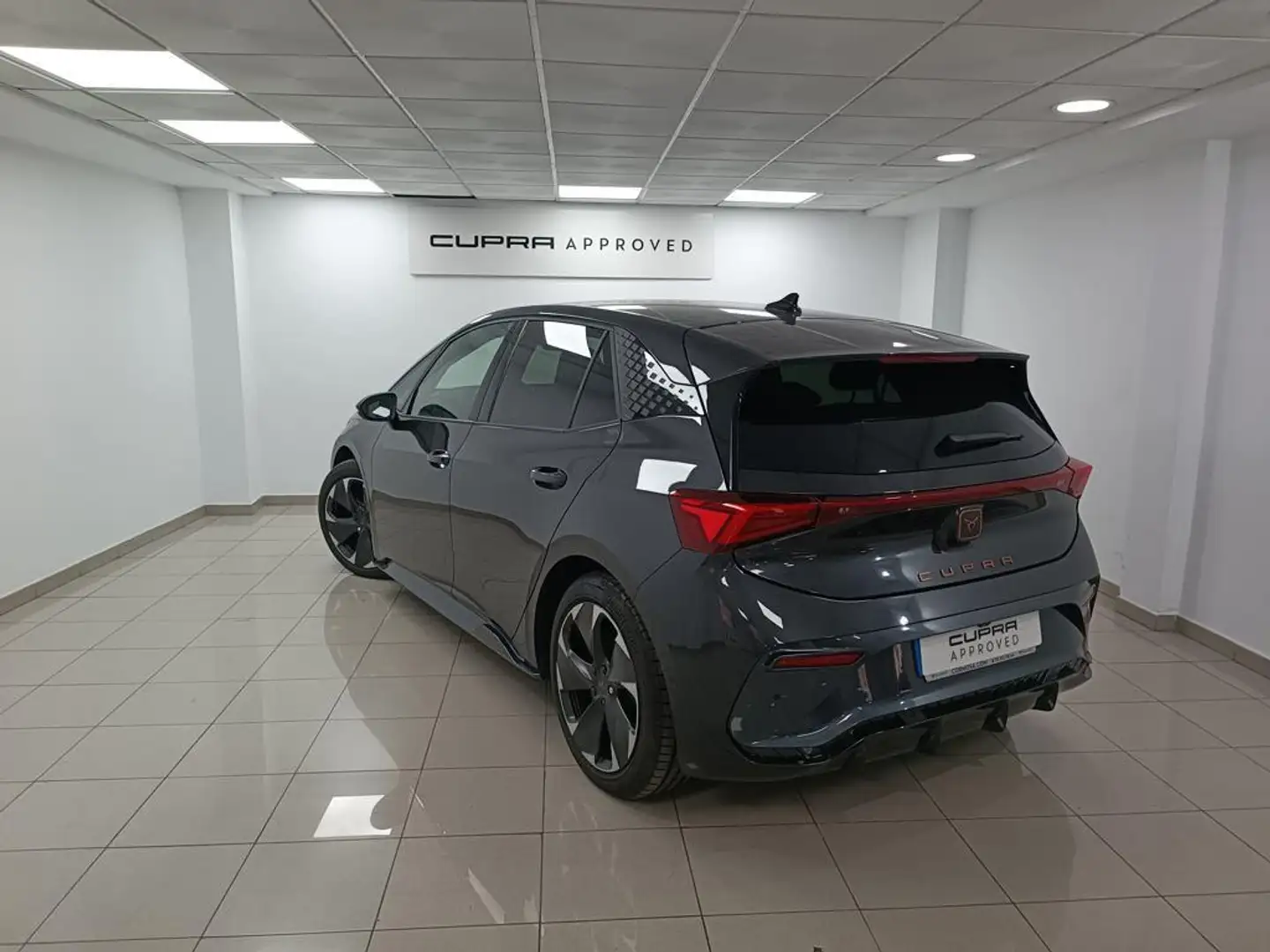 CUPRA Born e-Boost Pack 170kW 59kwh Gris - 2