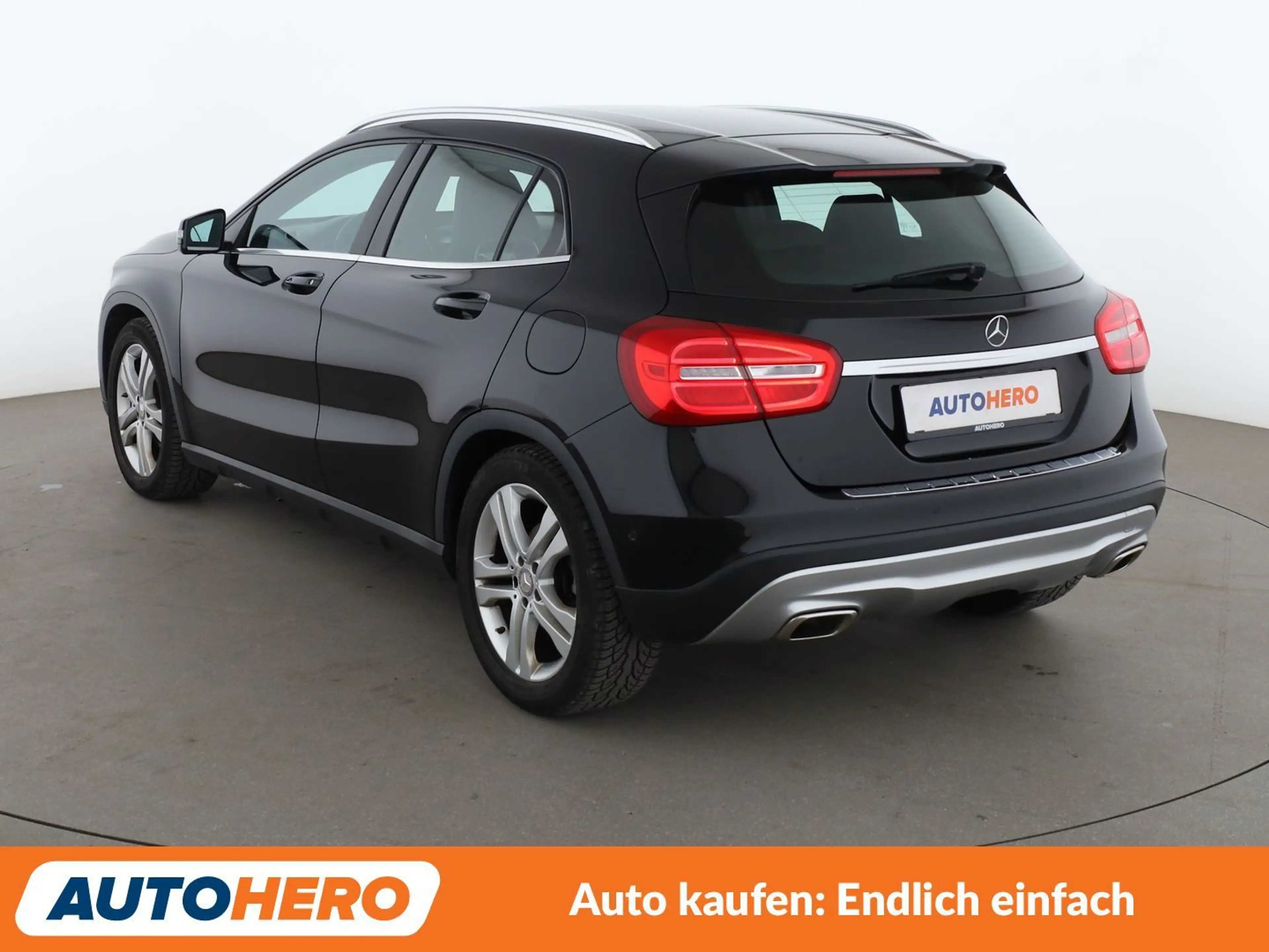 Mercedes-Benz GLA 180 Urban*PDC*SHZ*KLIMA* — photo 4