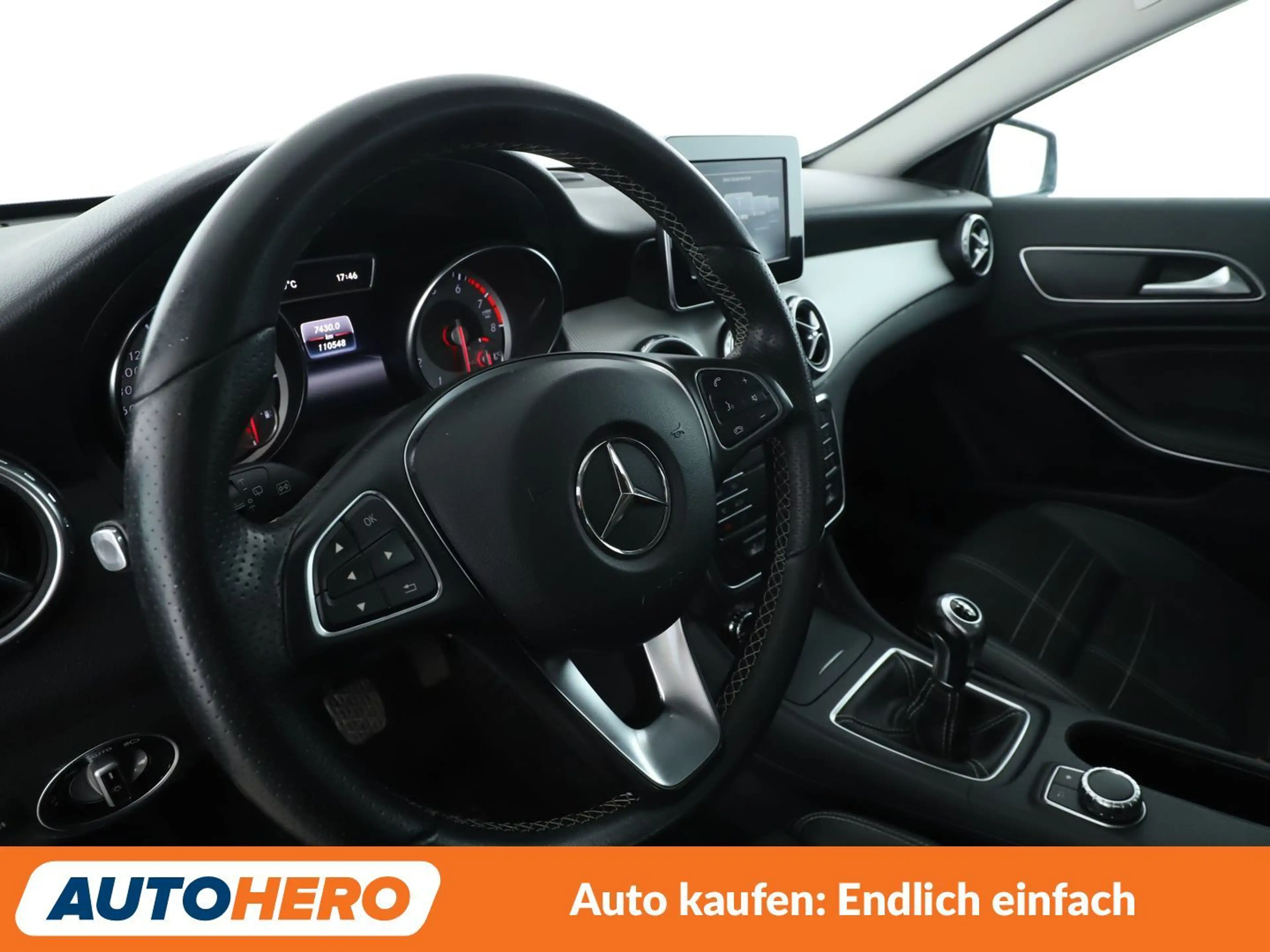 Mercedes-Benz GLA 180 Urban*PDC*SHZ*KLIMA* — photo 11