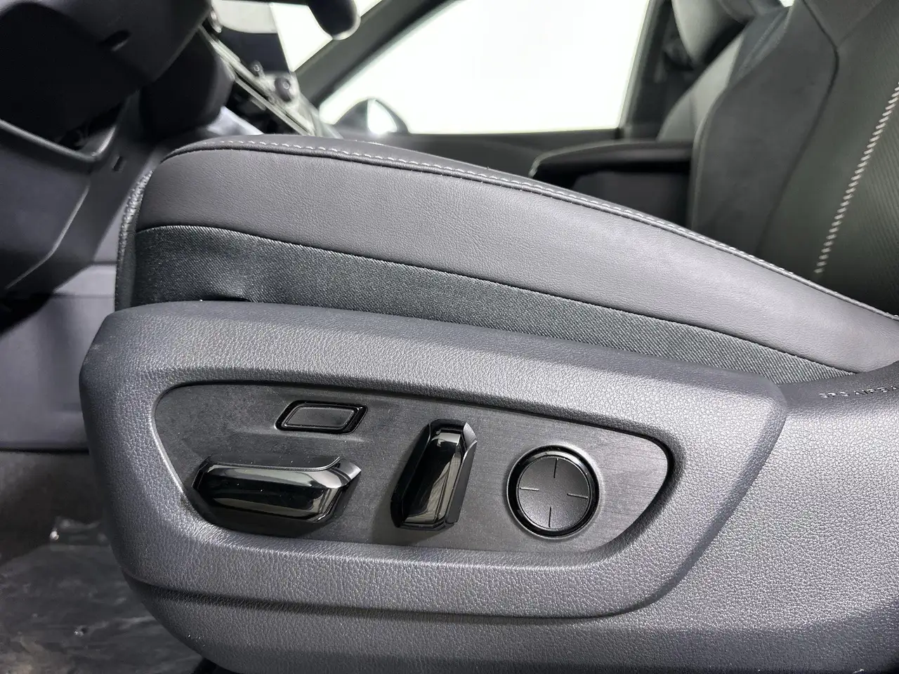 Lexus TX 350 снимка Lexus TX 350