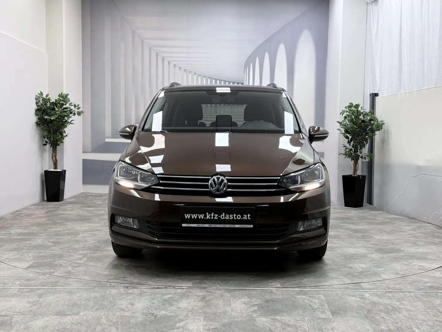 Volkswagen Touran Comfortline✅ AHK ✅ERSTBESTITZ✅ Braun - 2