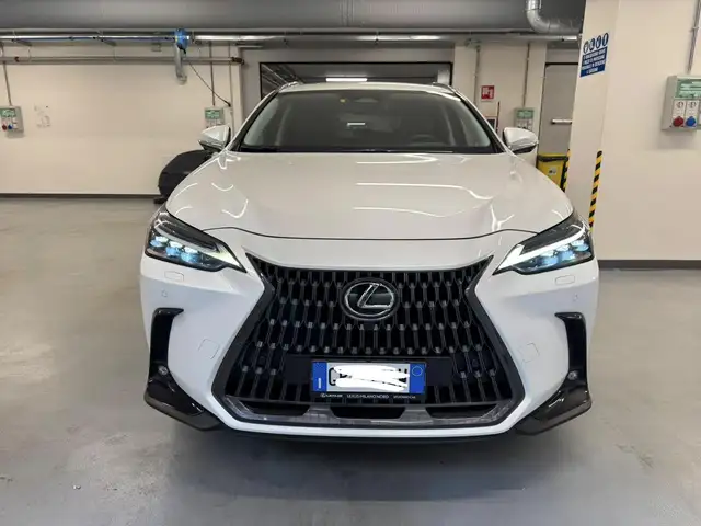 Lexus NX 450h+ 2.5 phev Luxury 4wd 309cv e-cvt