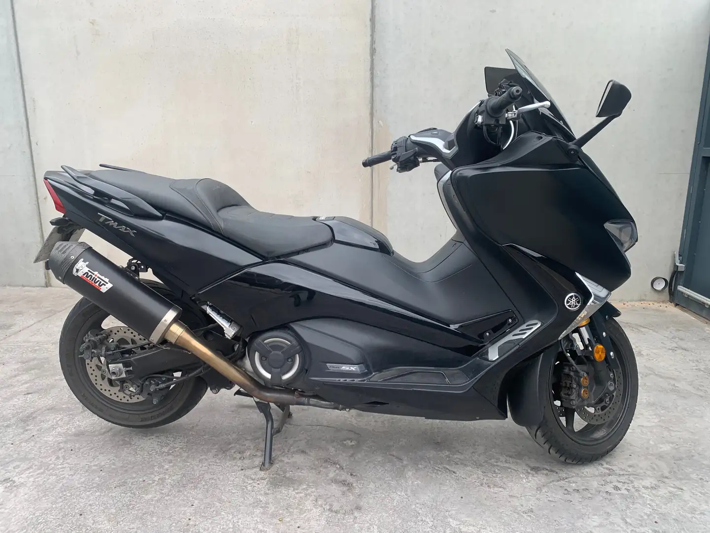 Yamaha TMAX 530 Sx Negro - 1