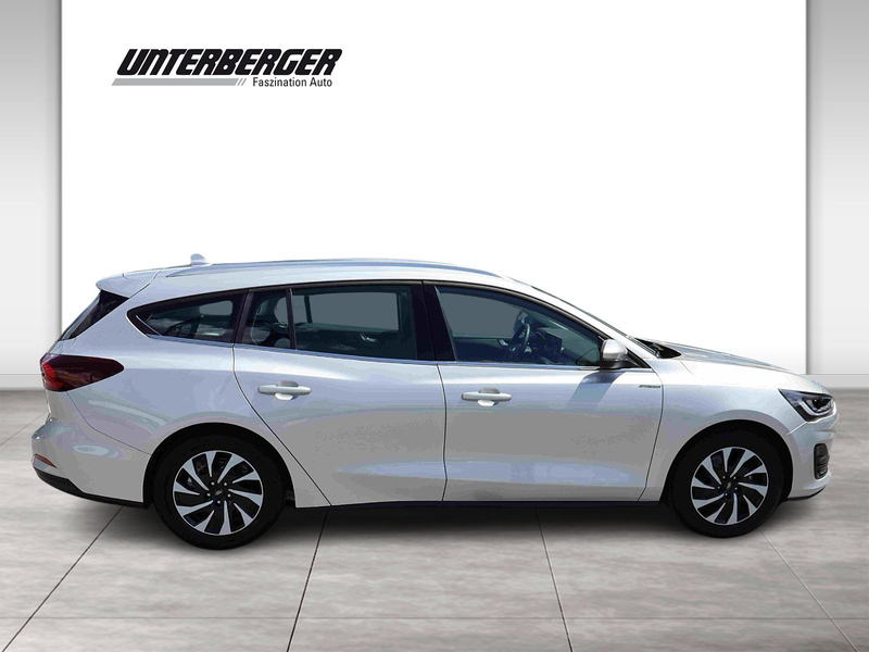 Ford Focus Turnier 1,0 Eco Boost Hybrid Titanium Aut. — photo 4
