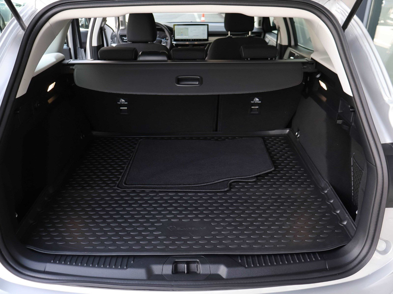 Ford Focus Turnier 1,0 Eco Boost Hybrid Titanium Aut. — photo 15