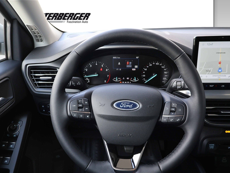 Ford Focus Turnier 1,0 Eco Boost Hybrid Titanium Aut. — photo 10