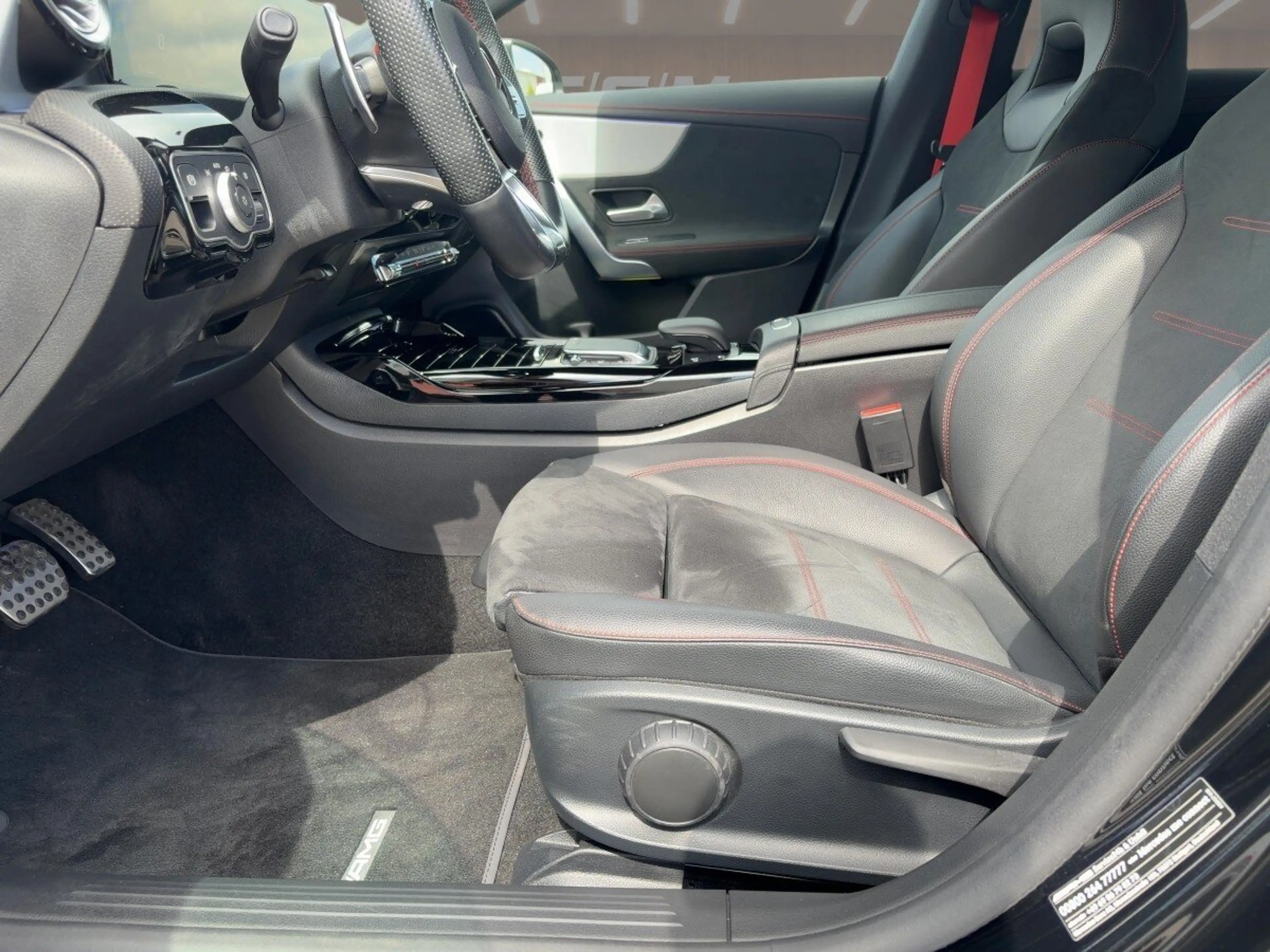 Mercedes-Benz CLA 35 AMG Mercedes-AMG CLA35 4M Coupé HUD/360/LED/Aero-Paket/ — photo 6