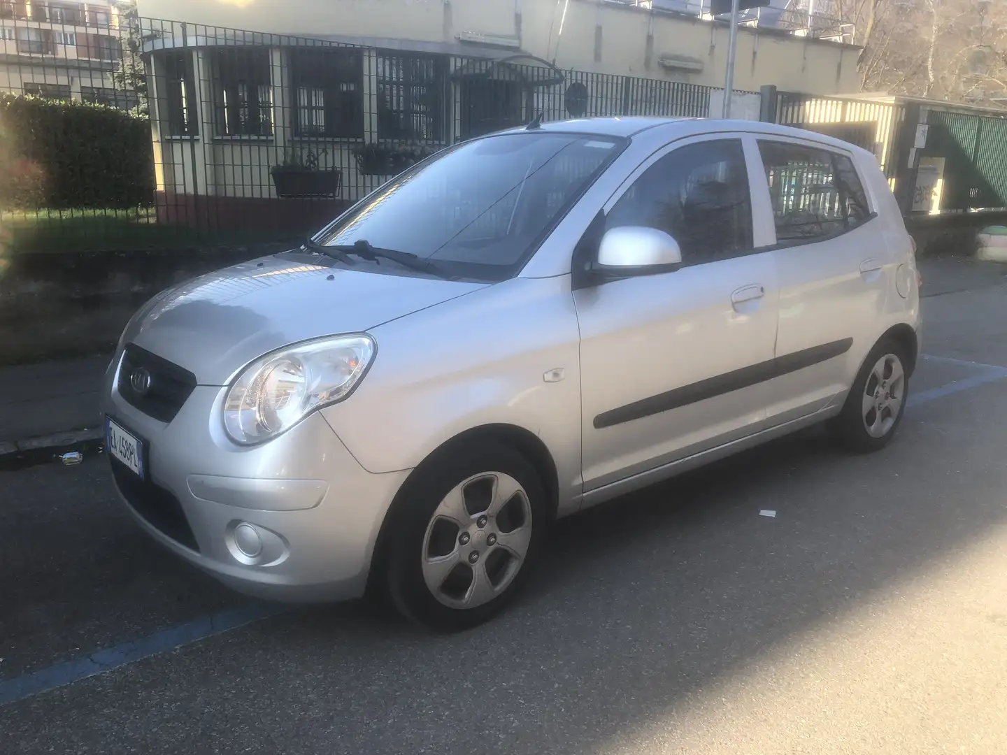 Kia Picanto 1.0 Easy bi-fuel - 1