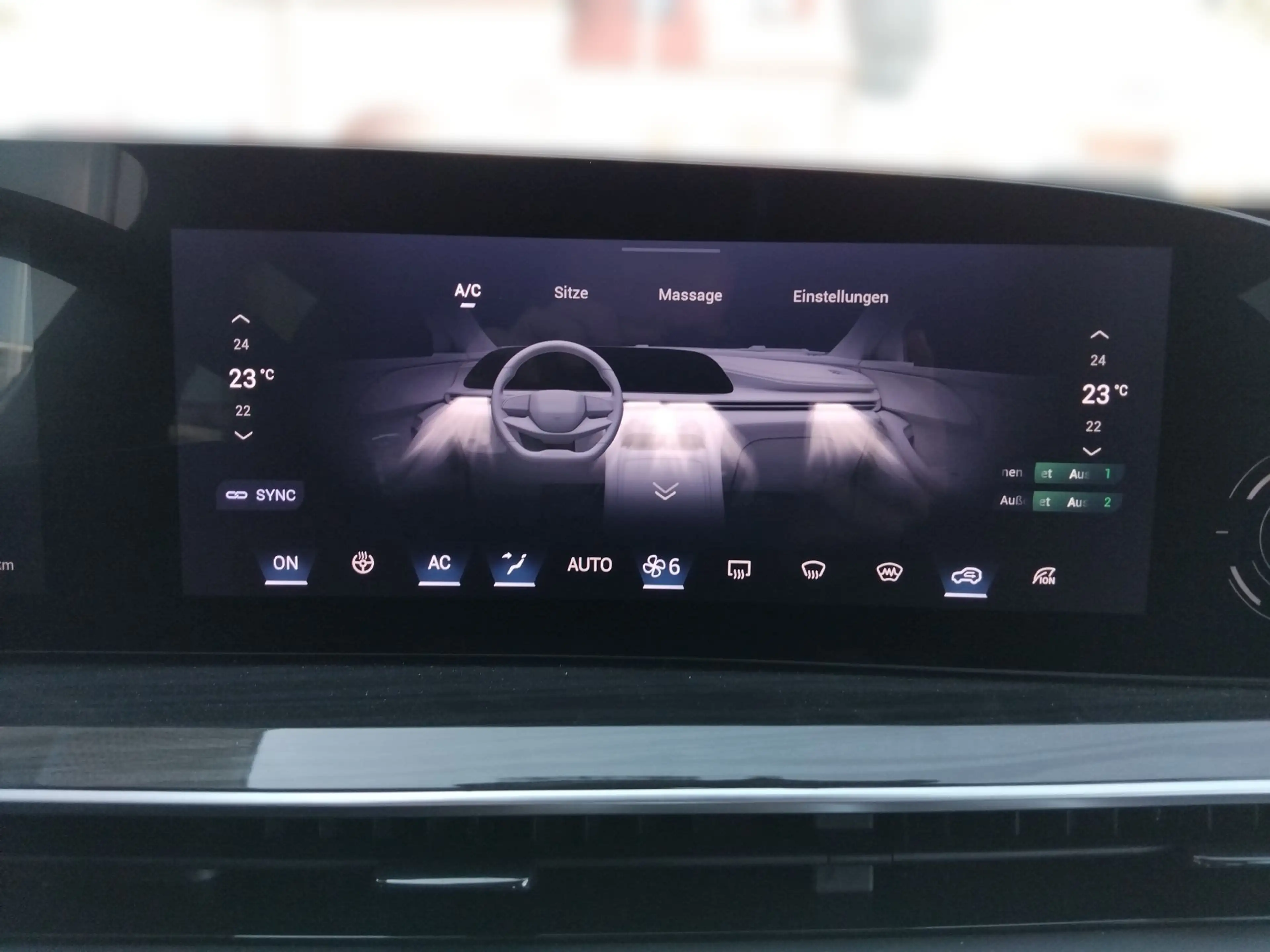 Omoda 9 Omoda 9 Plug-In Hybrid mit SHS und Allrad — photo 15