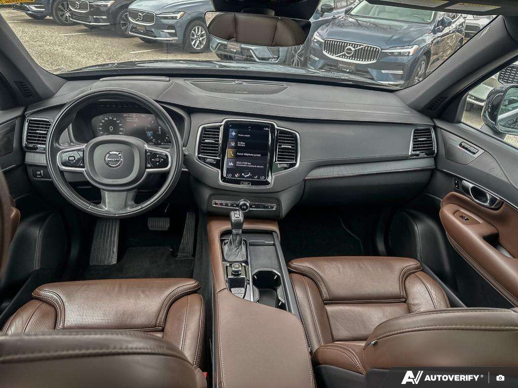 2022 Volvo XC90 T6 Inscription 7 Passenger thumb 23
