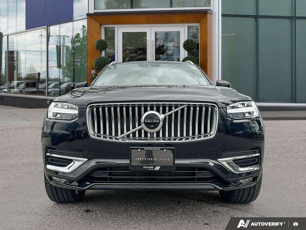 2022 Volvo XC90 T6 Inscription 7 Passenger alt 2