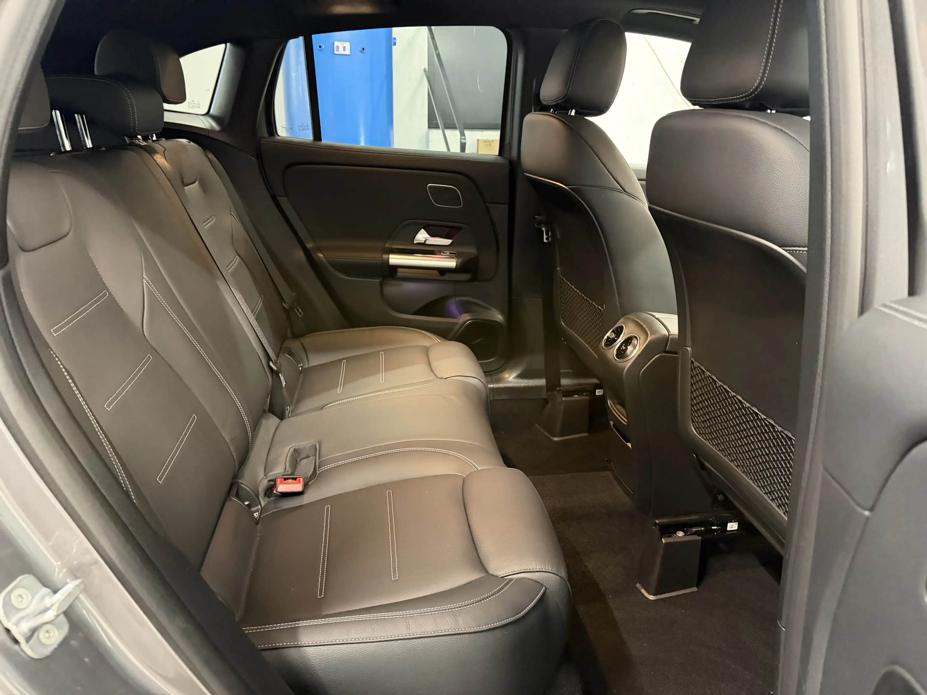 Mercedes-Benz GLA 220 d 4Matic 8G-DCT AMG Line Premium Plus — photo 11