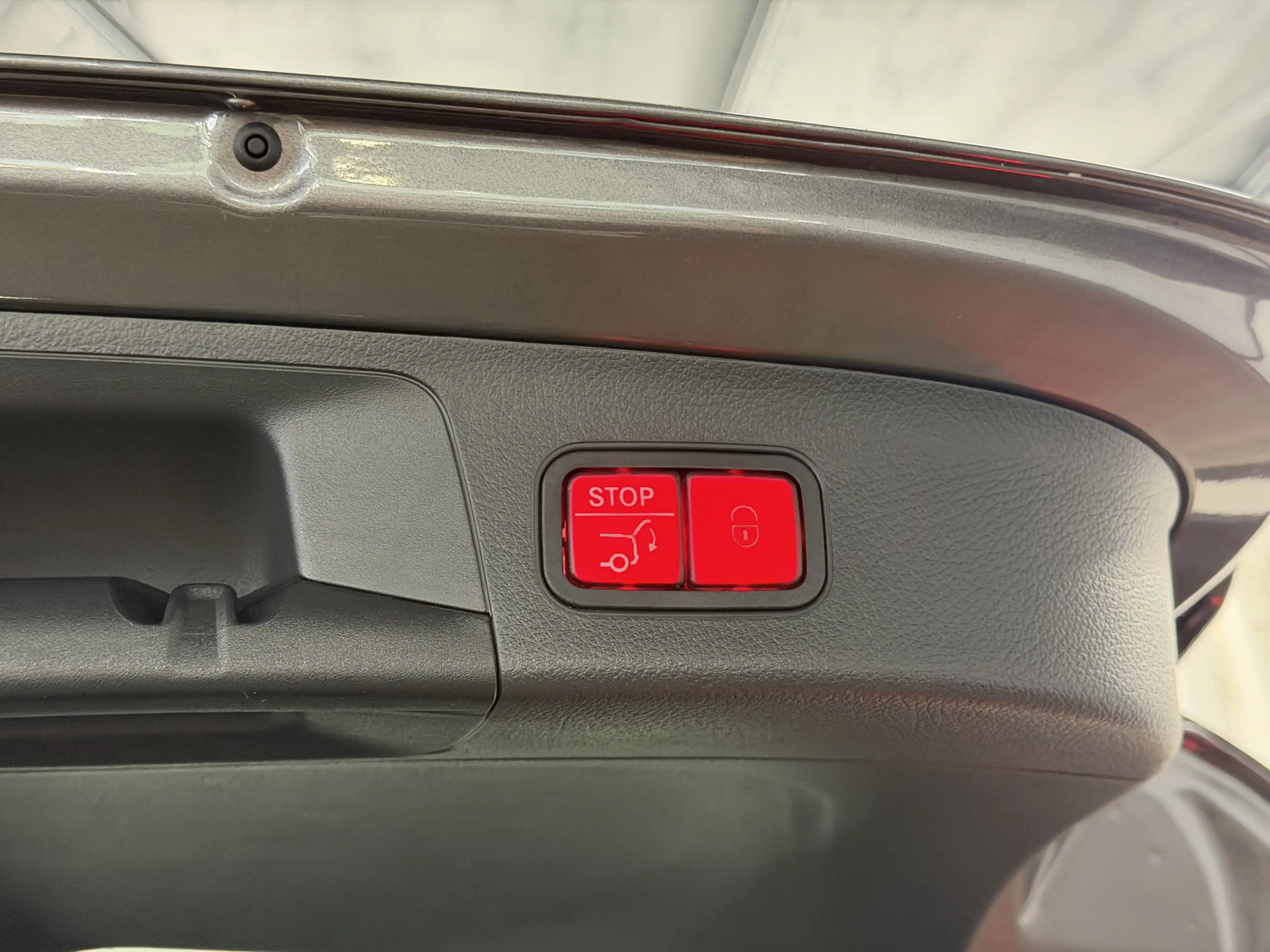 Mercedes-Benz GLA 220 d 4Matic 8G-DCT AMG Line Premium Plus — photo 14