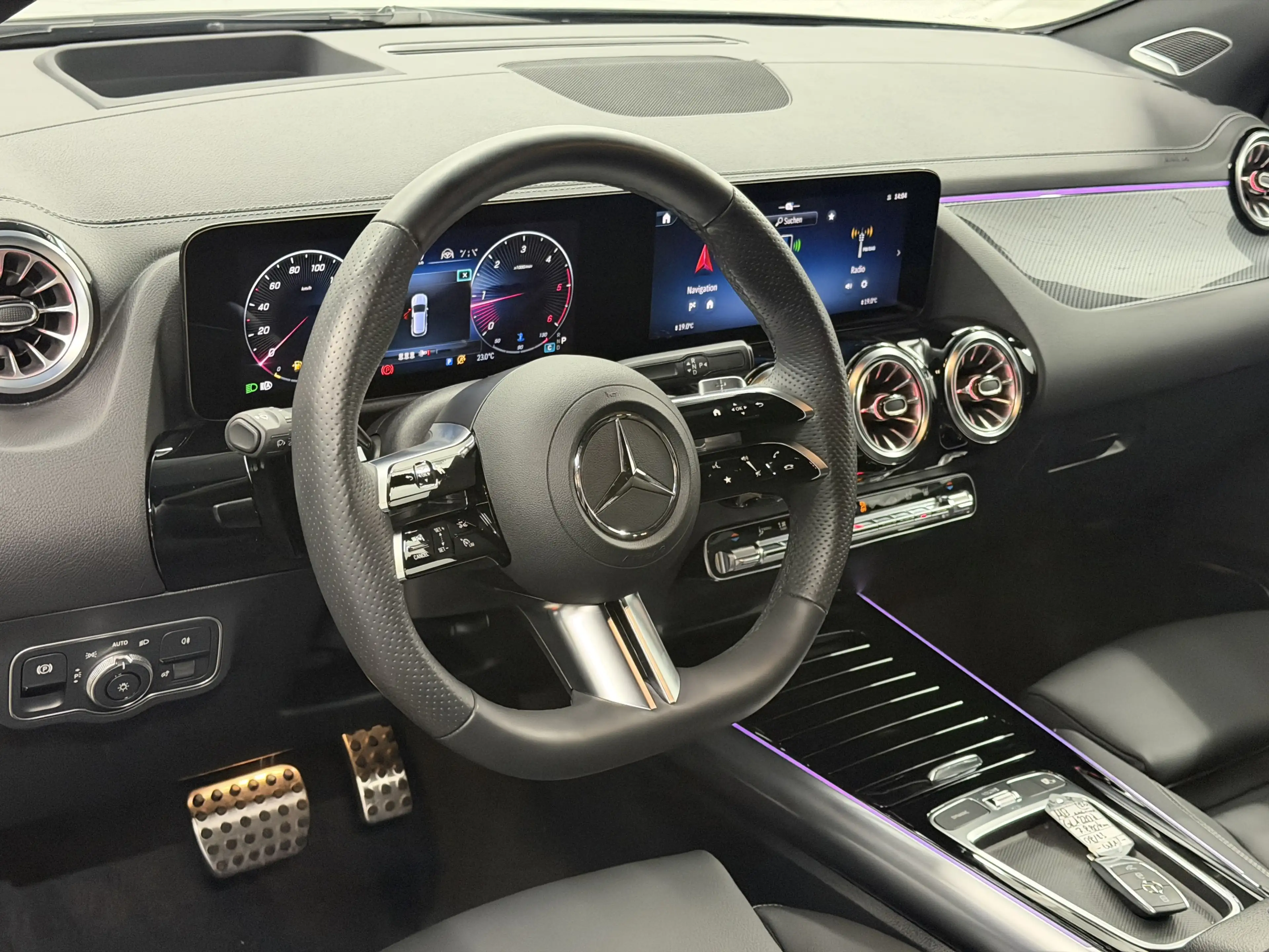 Mercedes-Benz GLA 220 d 4Matic 8G-DCT AMG Line Premium Plus — photo 8