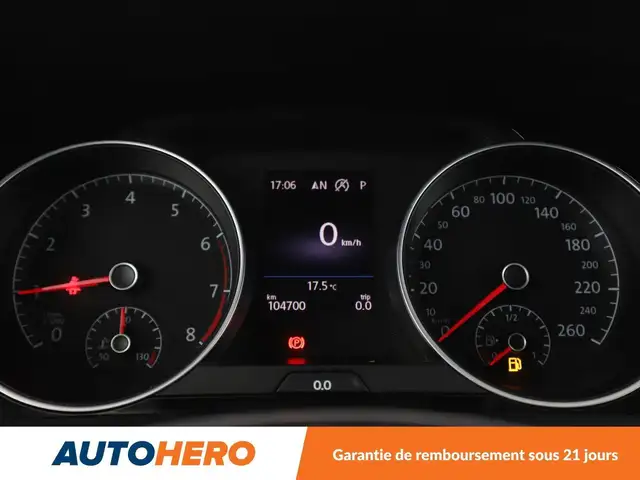 Volkswagen Golf view 22