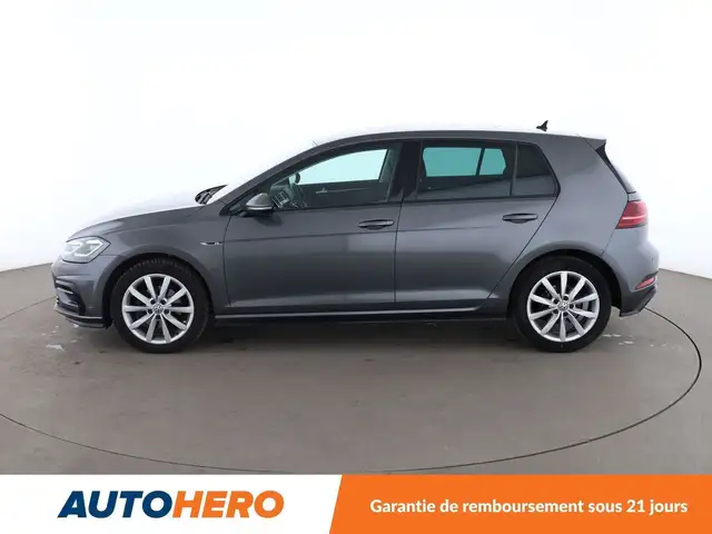 Volkswagen Golf view 3