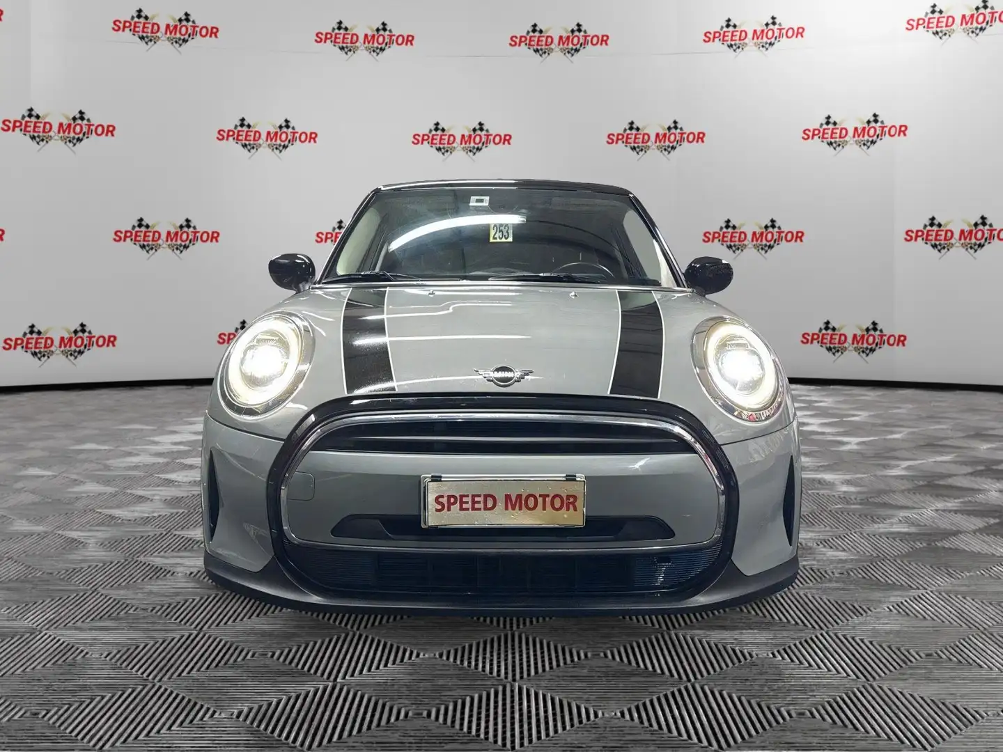 MINI Cooper Mini 1.5 Cooper Essential 5 porte, FULL LED, PRON Grigio - 2