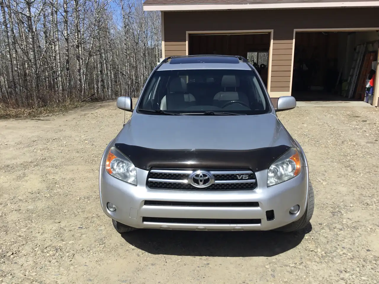 Toyota RAV 4 photo Toyota RAV 4