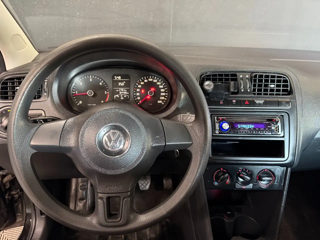 Volkswagen Polo Citadine 5 portes — photo 15