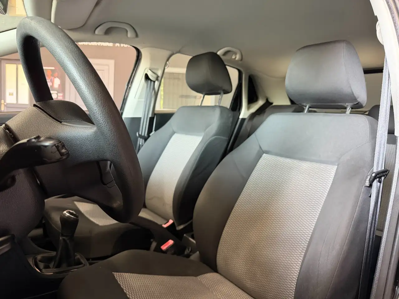 Volkswagen Polo Citadine 5 portes — photo 9