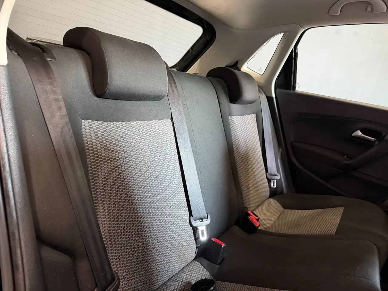 Volkswagen Polo Citadine 5 portes — photo 12