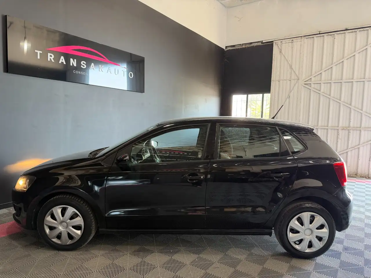 Volkswagen Polo Citadine 5 portes — photo 7