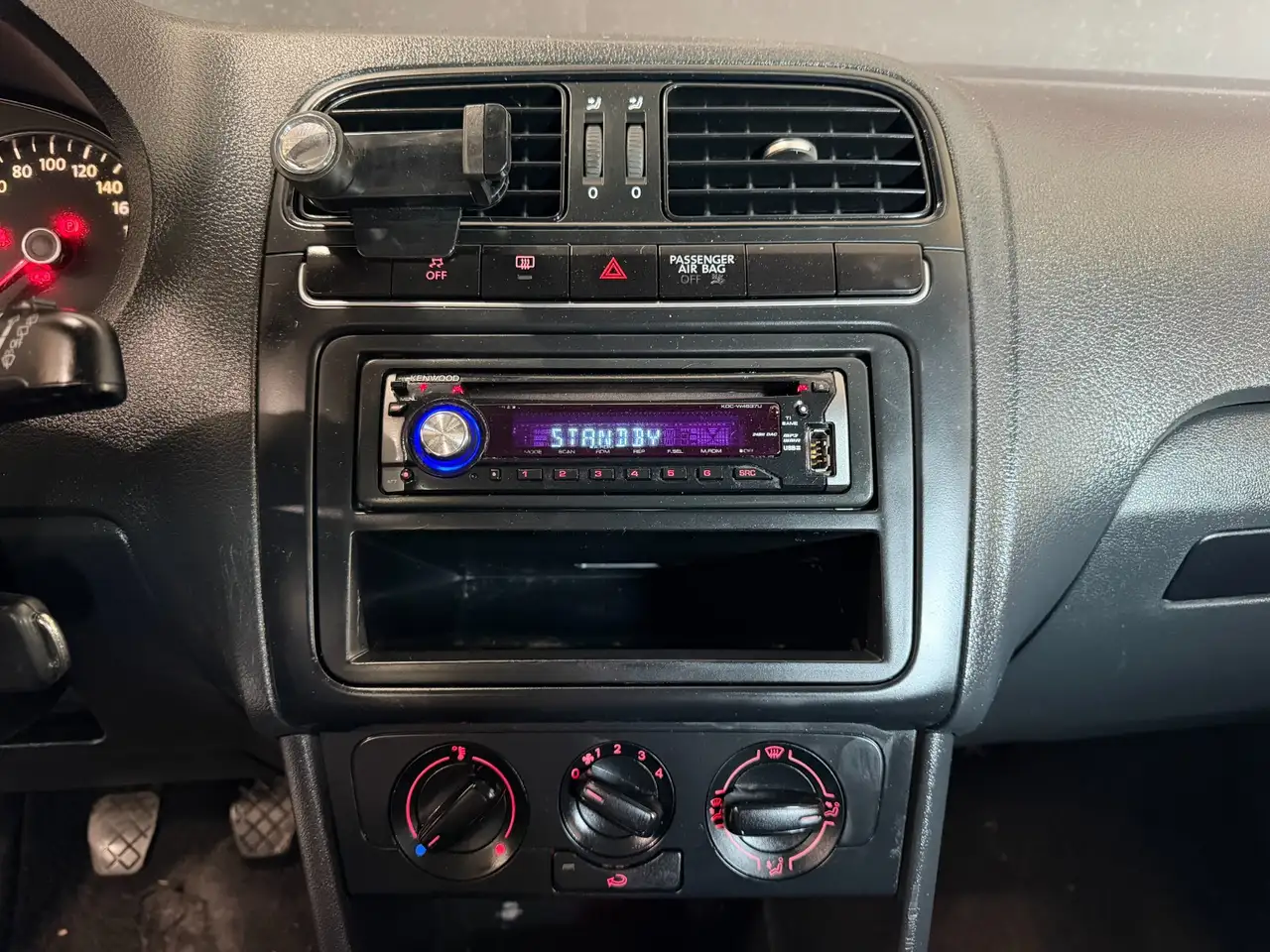 Volkswagen Polo Citadine 5 portes — photo 23