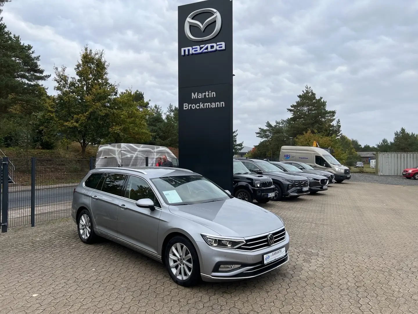 Volkswagen Passat Variant 2.0 150 PS TDI Elegance AHK. Silber - 1