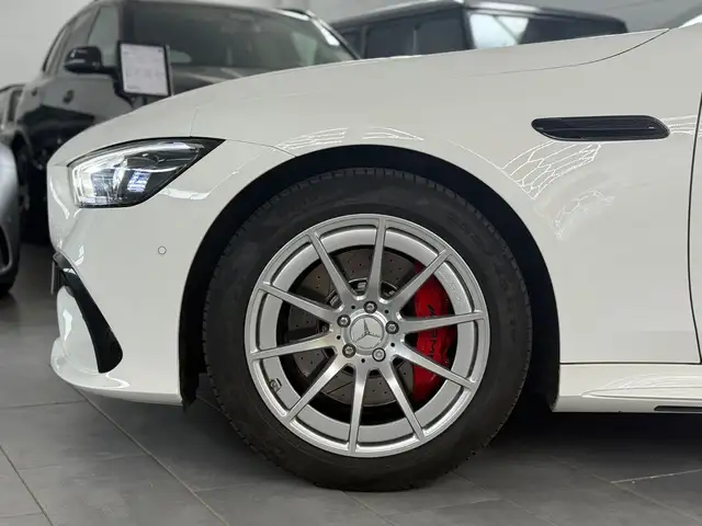Mercedes-Benz Amg GT view 5