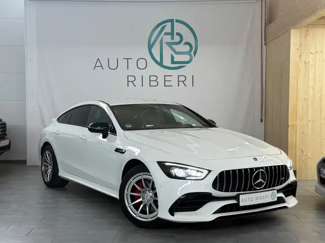 Mercedes-Benz Amg GT main image