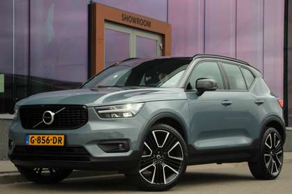 Volvo XC40 1.5 T3 R-Design | Elec. trekhaak | Camera | Half L