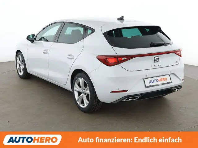 SEAT Leon view 4