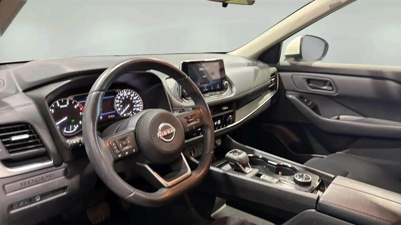 Nissan Rogue fotografie Nissan Rogue