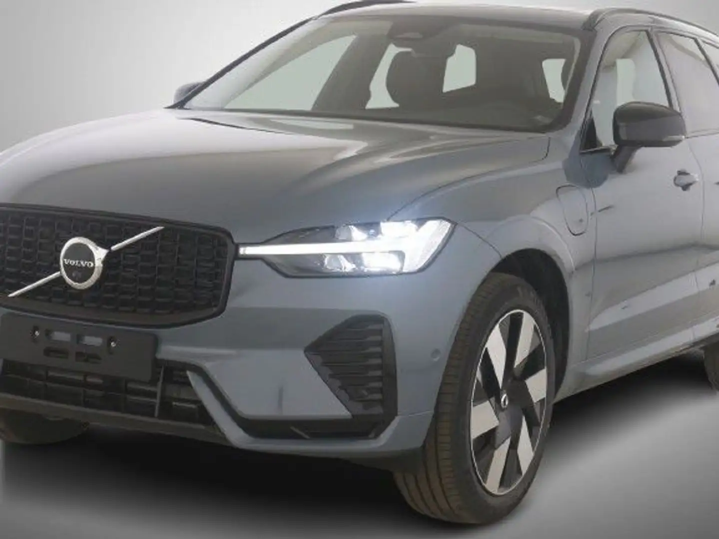 Volvo XC60 T8 Plus Dark*Plug-In*AWD*360°K*20Zoll* Grau - 2