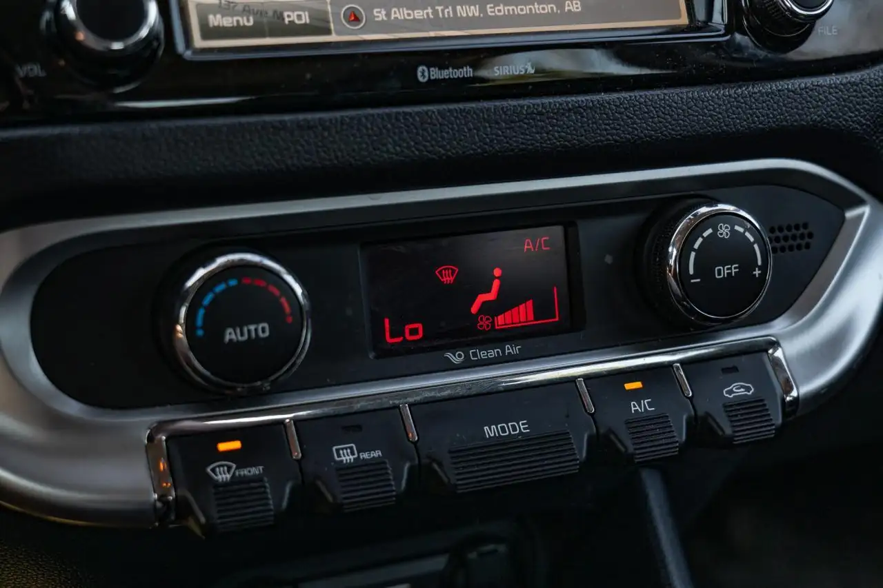 Kia Rio снимка Kia Rio