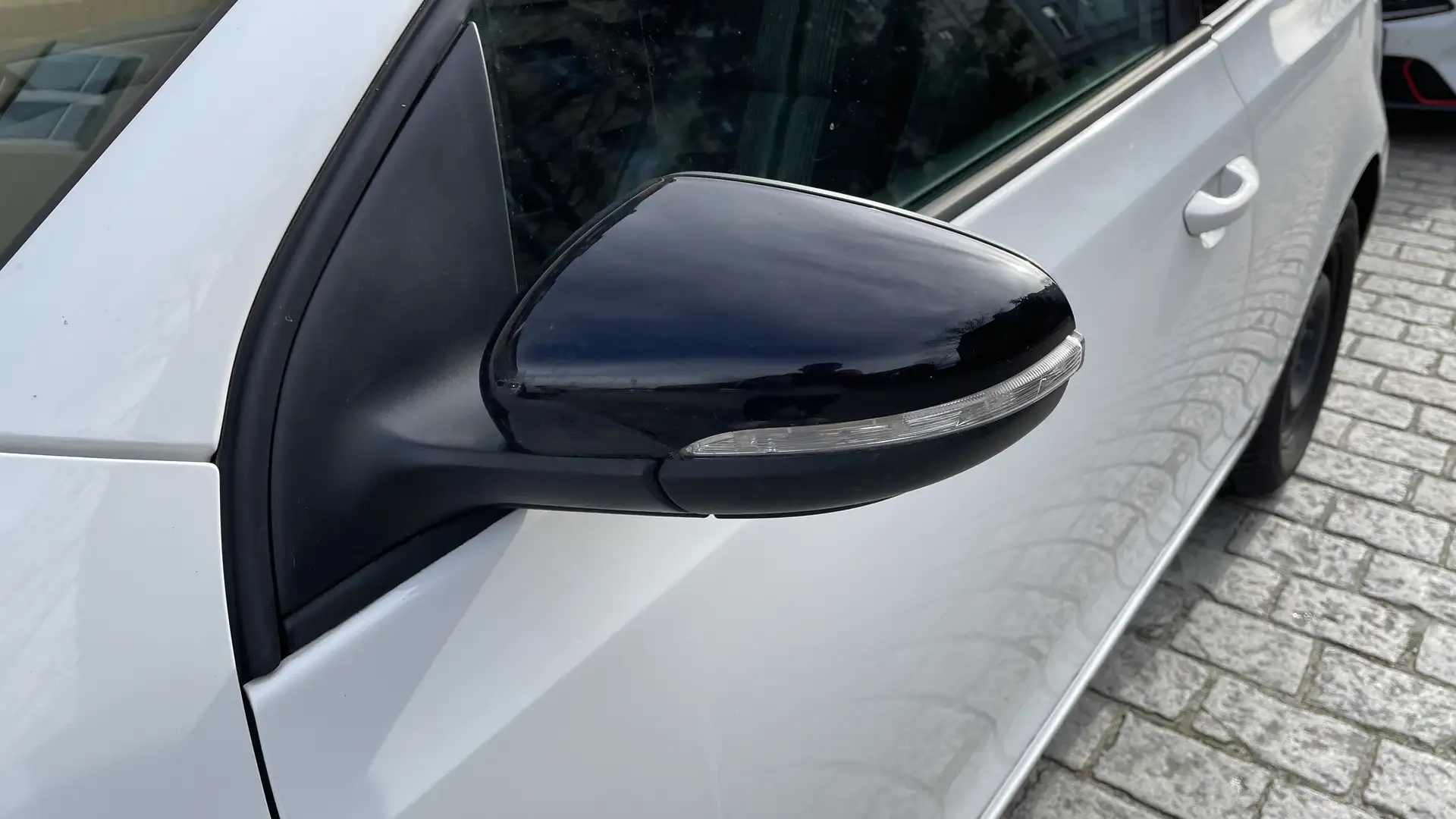 Volkswagen Golf 1.2 TSI MATCH - 2
