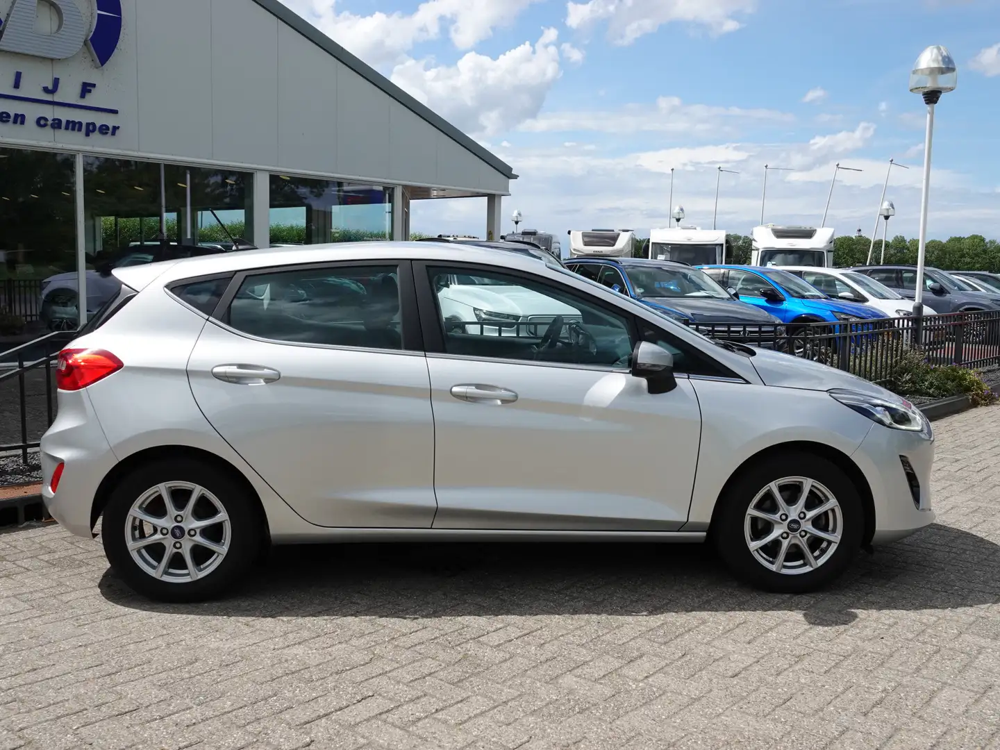 Ford Fiesta 1.0 EcoBoost 125PK Hybrid Titanium CRUISE | LMV | Grigio - 2