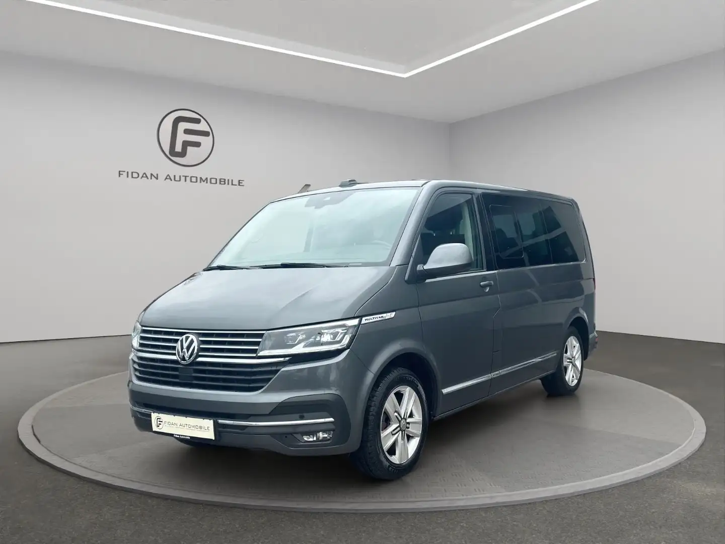Volkswagen T6 Multivan Gen.Six*El.Heck*LED*AHK*Kamera*ACC* Šedá - 1