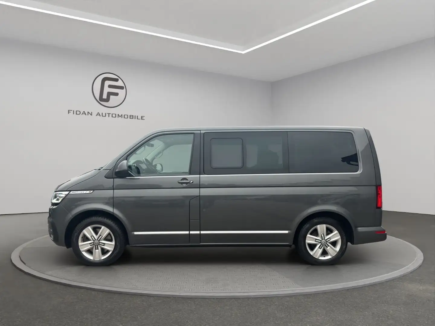 Volkswagen T6 Multivan Gen.Six*El.Heck*LED*AHK*Kamera*ACC* Šedá - 2