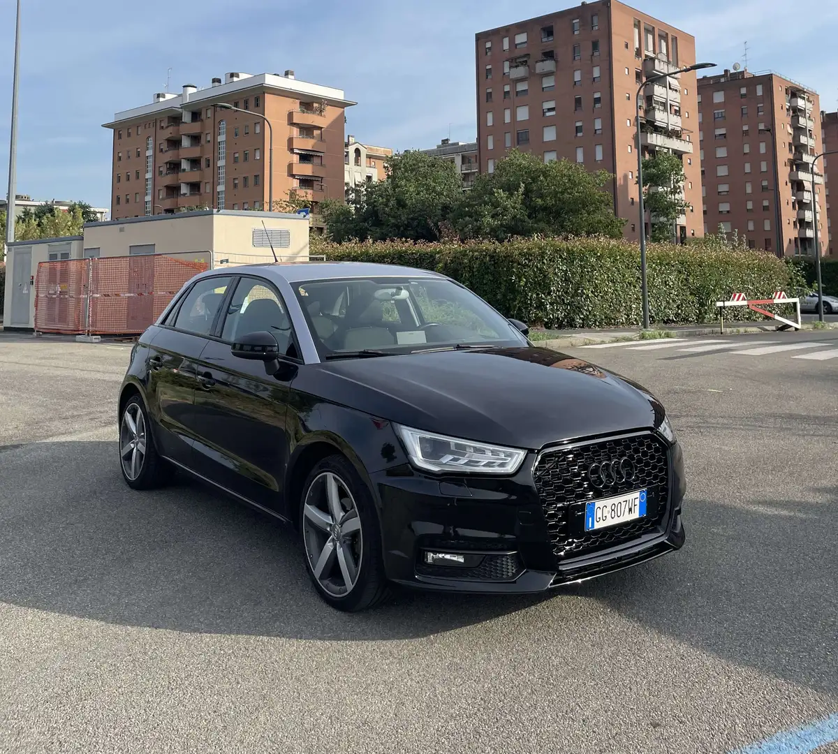 Audi A1 Sportback 1.4 tdi Metal ultra - 1