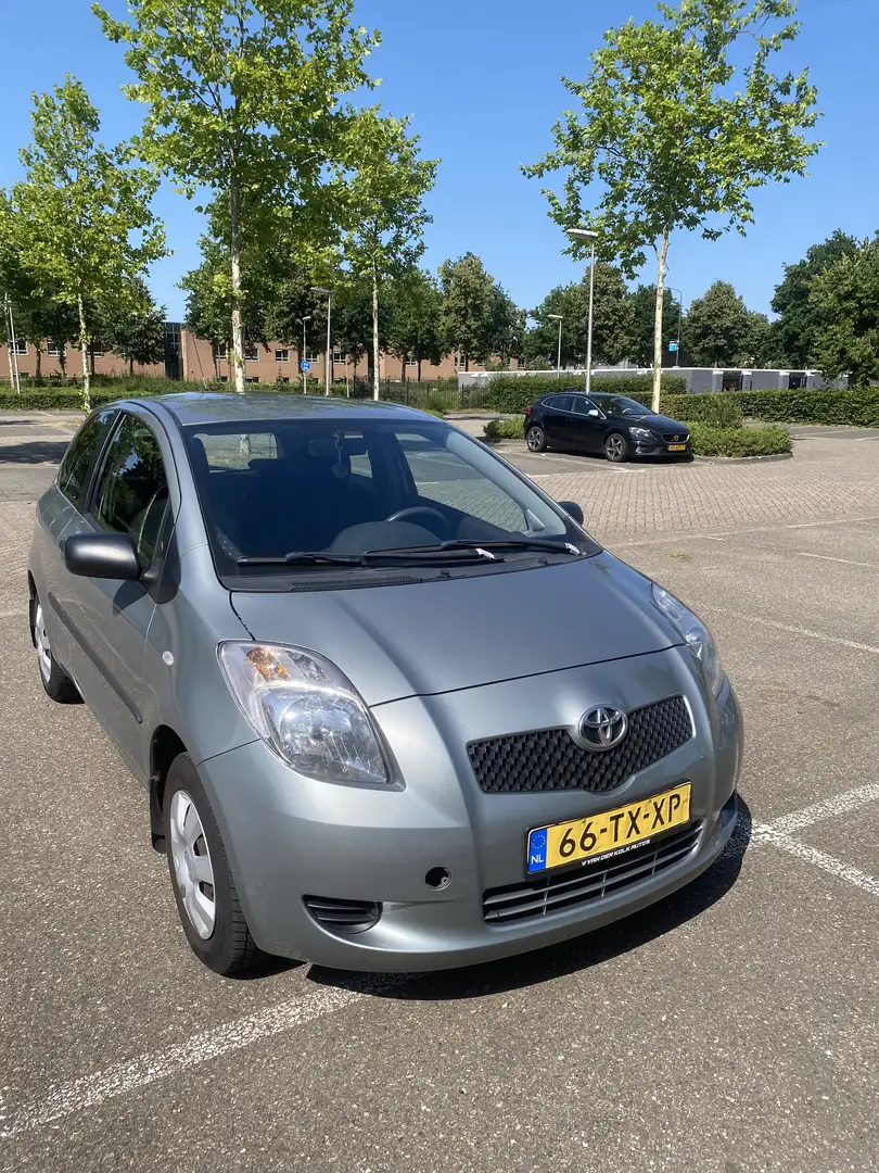 Toyota Yaris 1.0 VVT-i DEALER ONDERHOUDEN - 1
