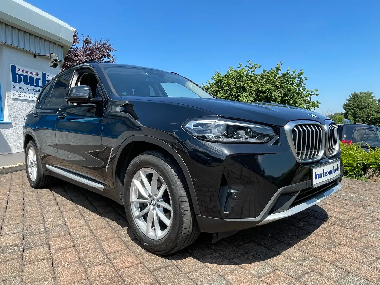 BMW X3 xDrive 20d AHK Sportsitze Negro - 1