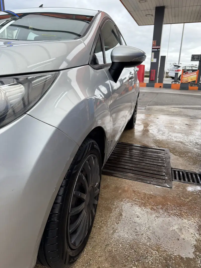 Ford Fiesta 1.4TDCi Trend - 2