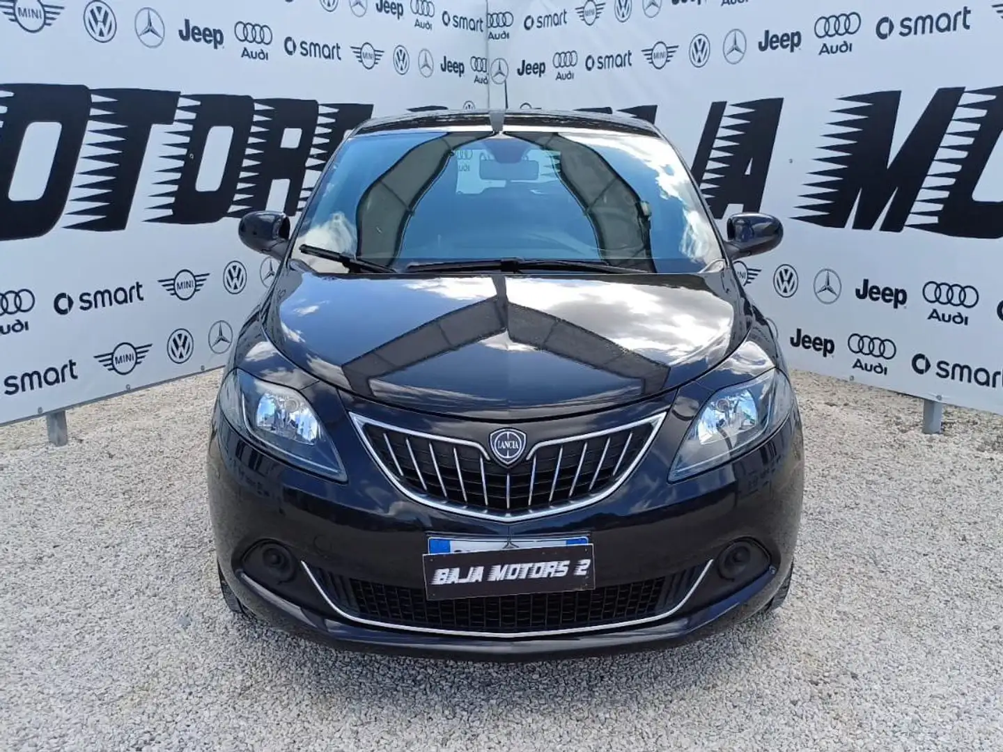Lancia Ypsilon 1.0 firefly hybrid Alberta Ferretti s Nero - 2