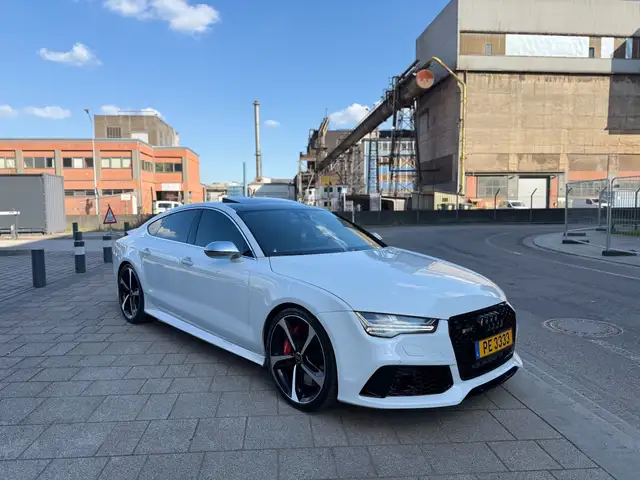 Audi S7 RS7