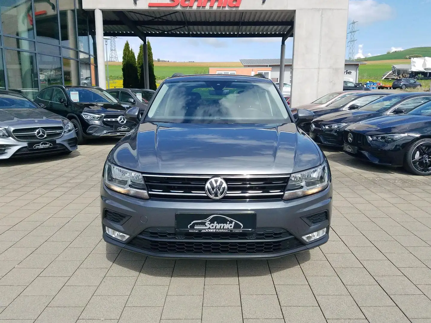 Volkswagen Tiguan 1,4 TSI Comfortline AHK schwenkbar, Kamera, ACC... Gris - 2