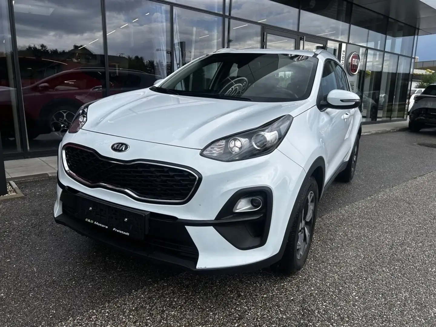 Kia Sportage 1,6 CRDI SCR MHD Silber DCT Aut. Weiß - 1