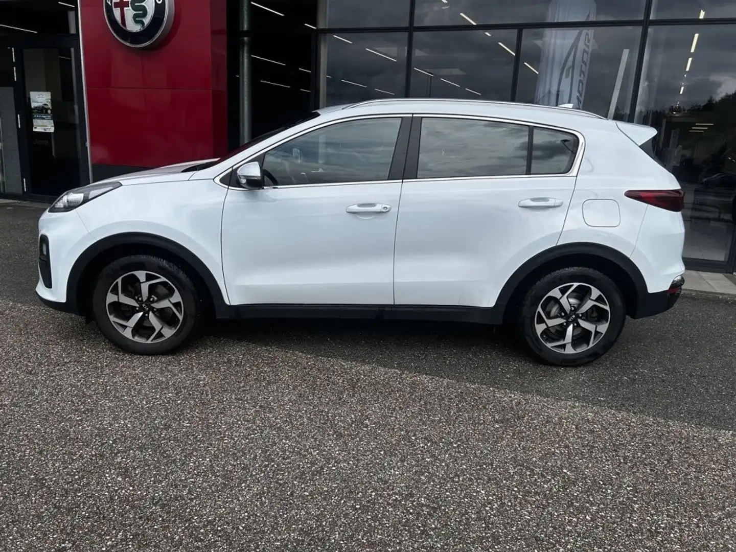 Kia Sportage 1,6 CRDI SCR MHD Silber DCT Aut. Weiß - 2
